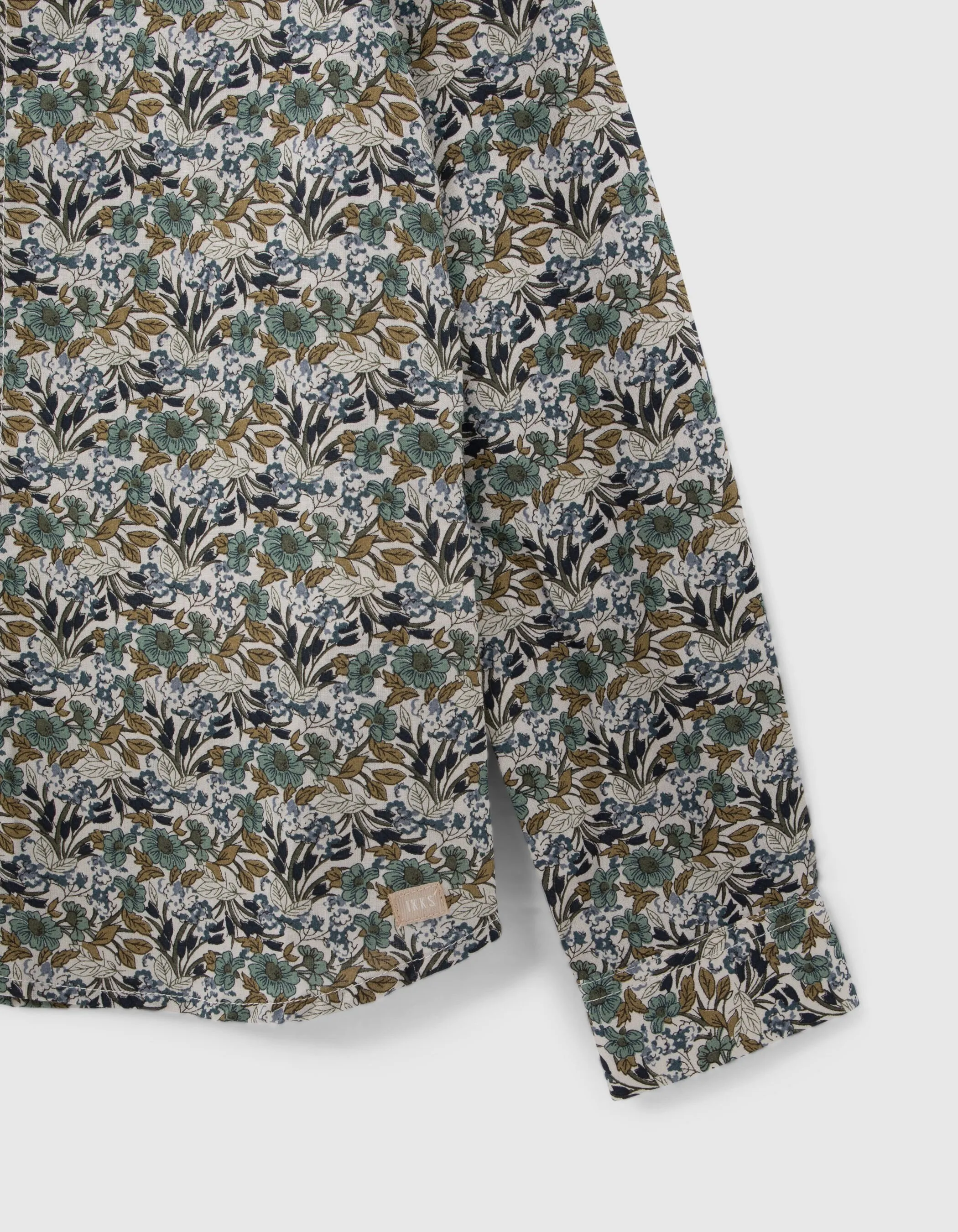 Chemise kaki imprimé fleurs vertes garçon