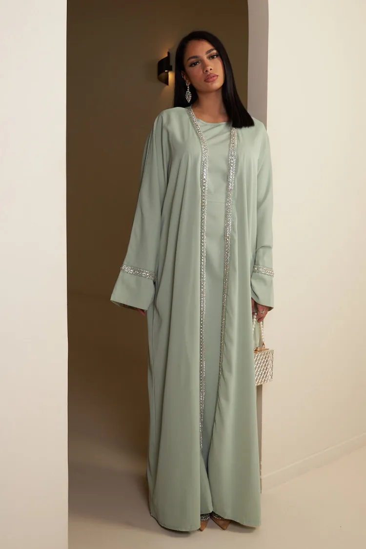 Ensemble 3 pièces abaya + gilet + voile à perles vert clair