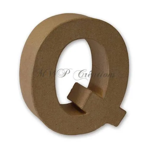 Lettre 3d "q" (carton/papier maché) à customiser