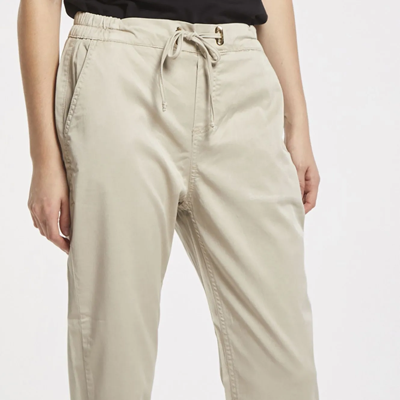 pantalon chino en tencel plaster - CafèNoir