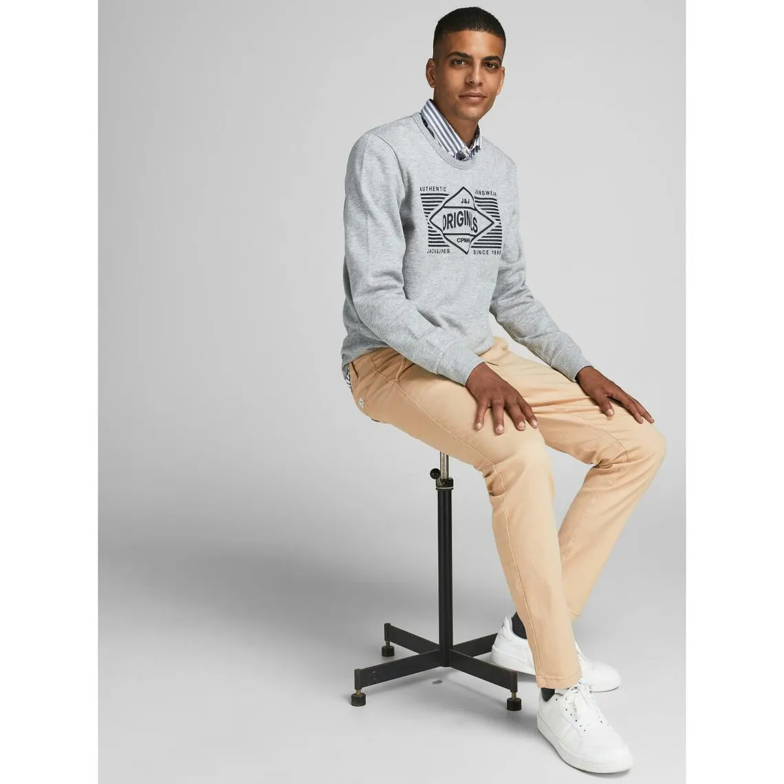 Pantalon chino Slim Fit Beige en coton Logan Jack & Jones - Pantalon Homme sur MenCorner