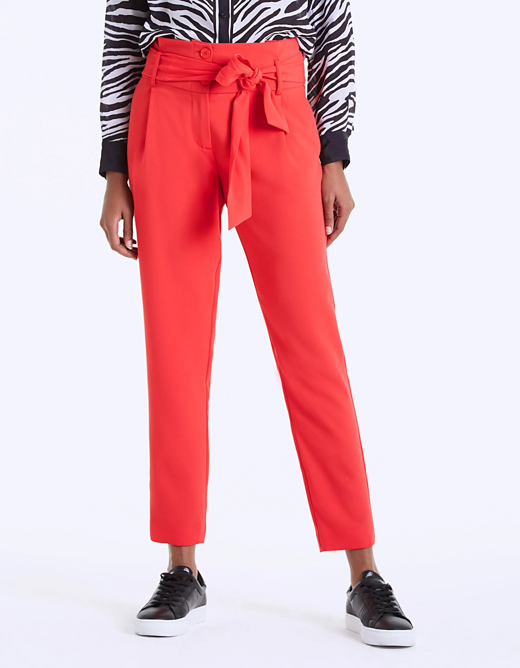 Pantalon en crêpe taille haute et ceinture femme