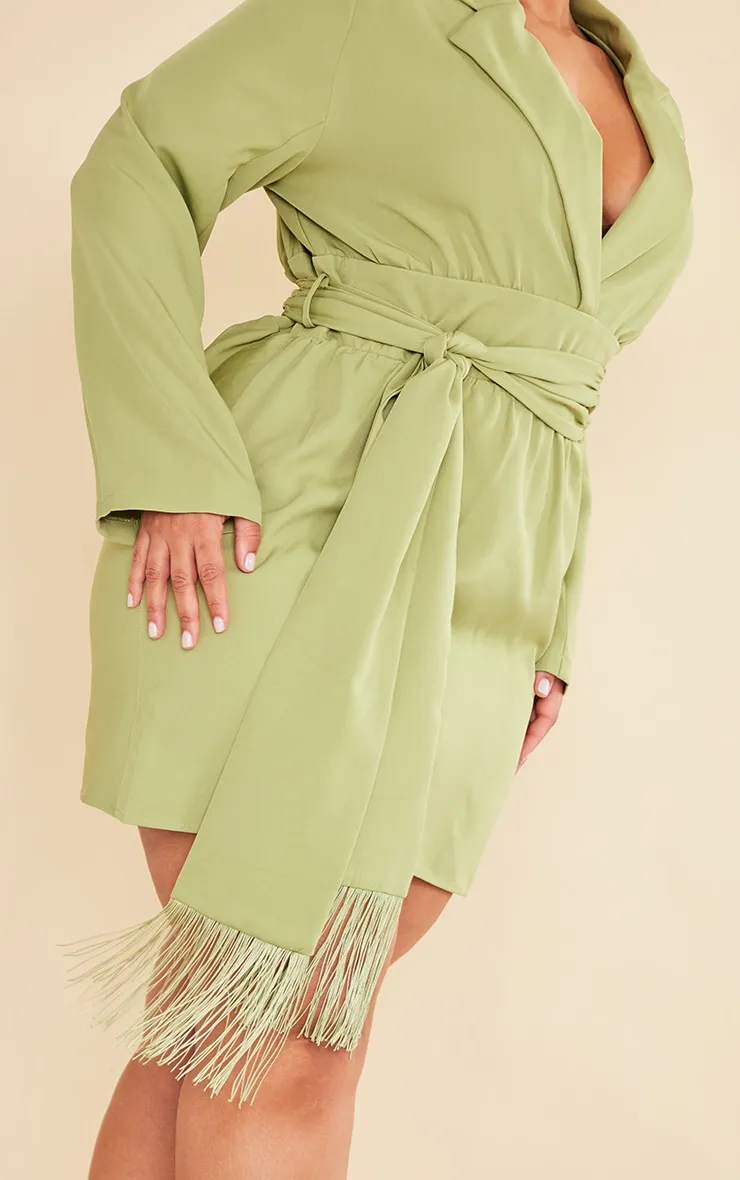 Plus Robe portefeuille vert olive à ceinture frangée