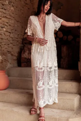 Robe longue dentelle décolleté blanche